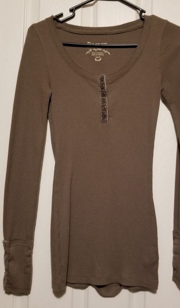 Long sleeve shirt